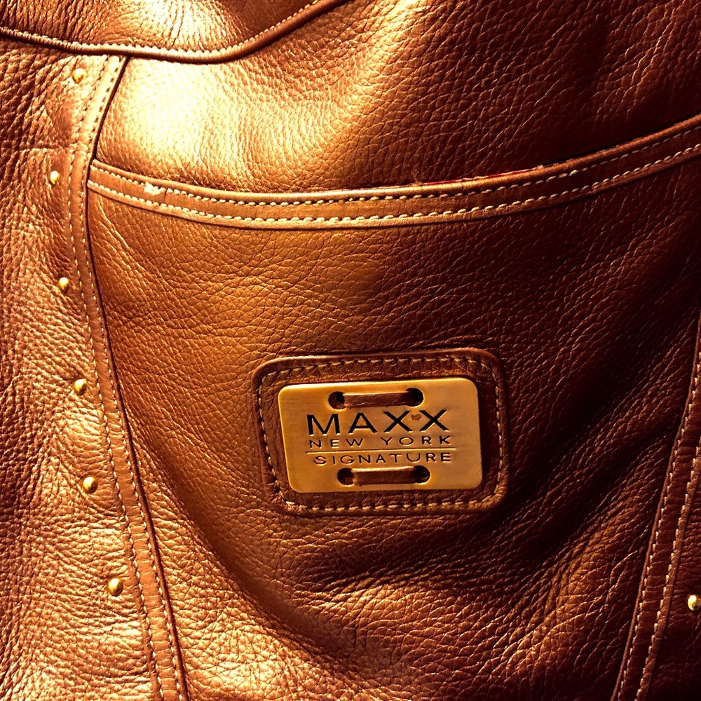 Brand New!  MAXX New York Signature cross body bag